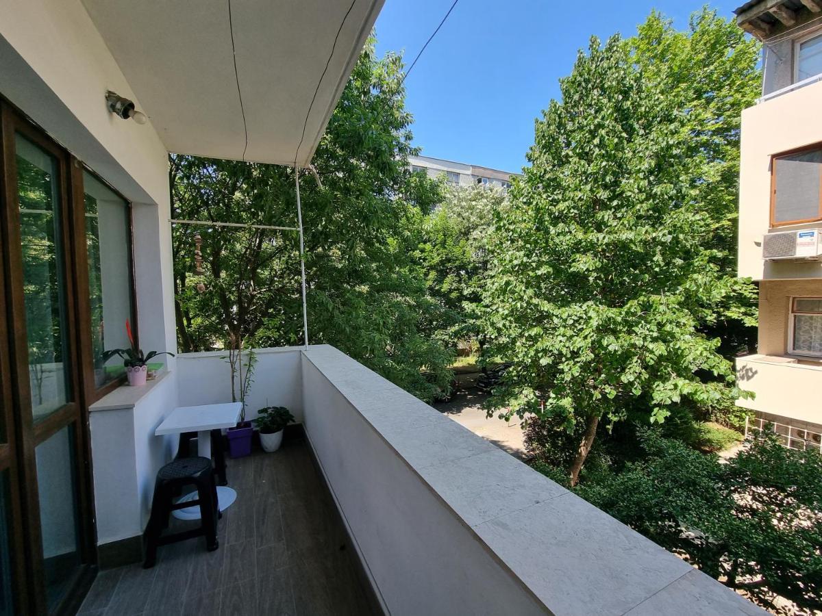 Reni'S Apartment-With Private Parking In Center Burgas Extérieur photo